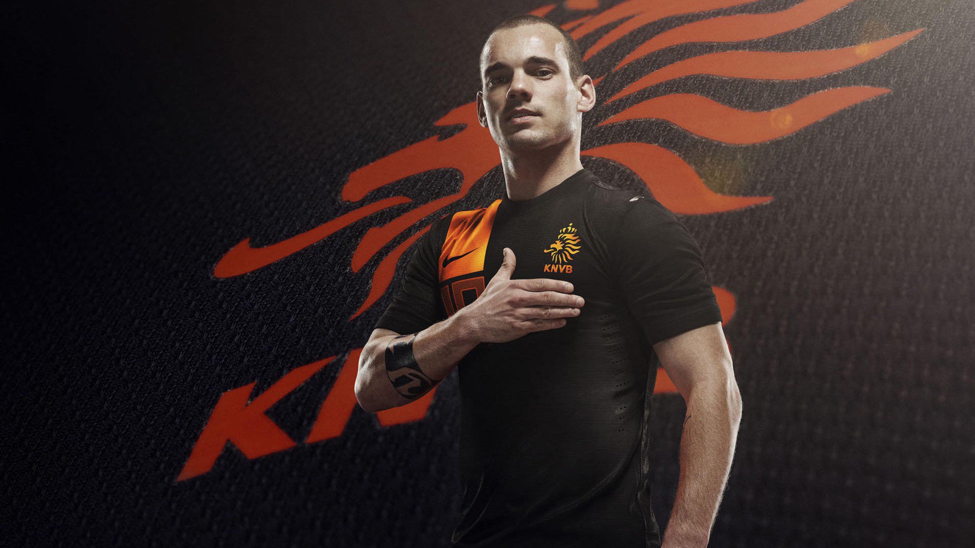 凯蒂·莱德基赛场风采尽显冠军风范，凯蒂莱德基训练方案